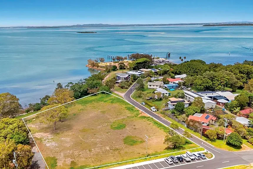 Aerial view of the 10-12 Ballow Road site facing west-north-west over Moreton Bay